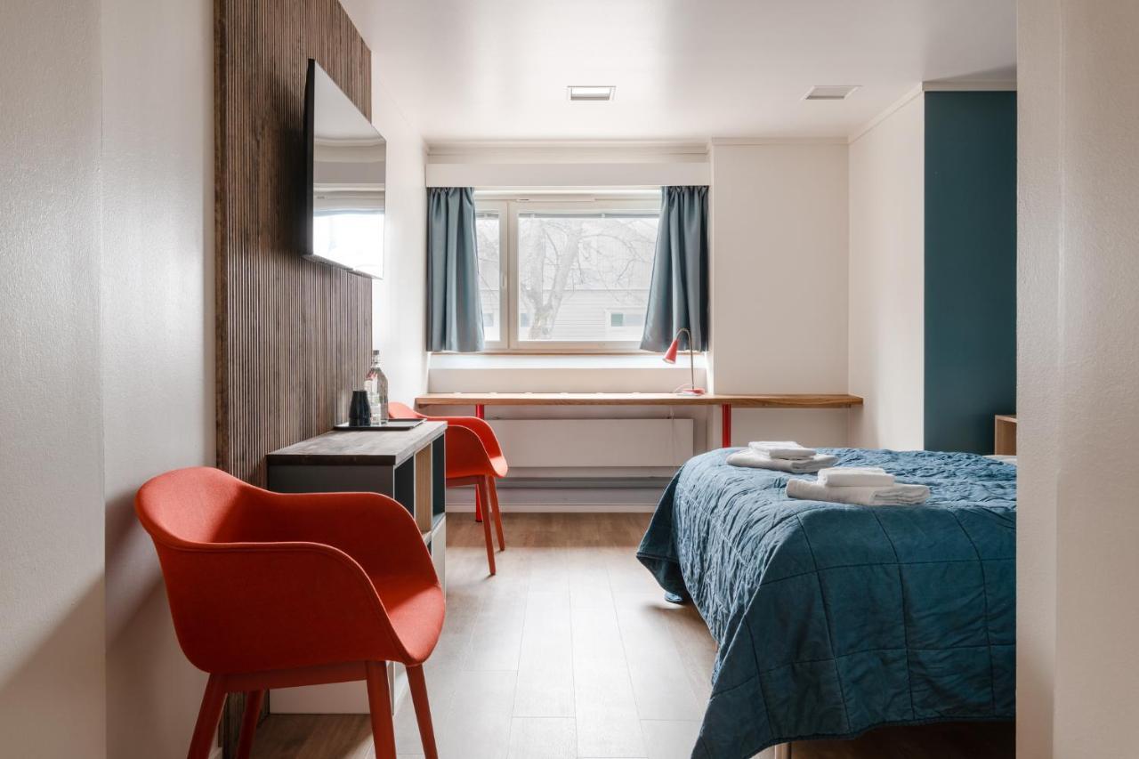 Hotel Bulevard Ханко Екстериор снимка