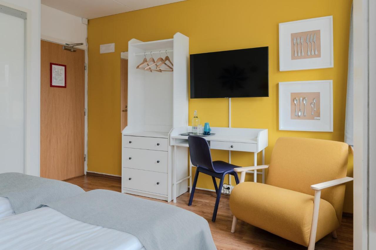 Hotel Bulevard Ханко Екстериор снимка