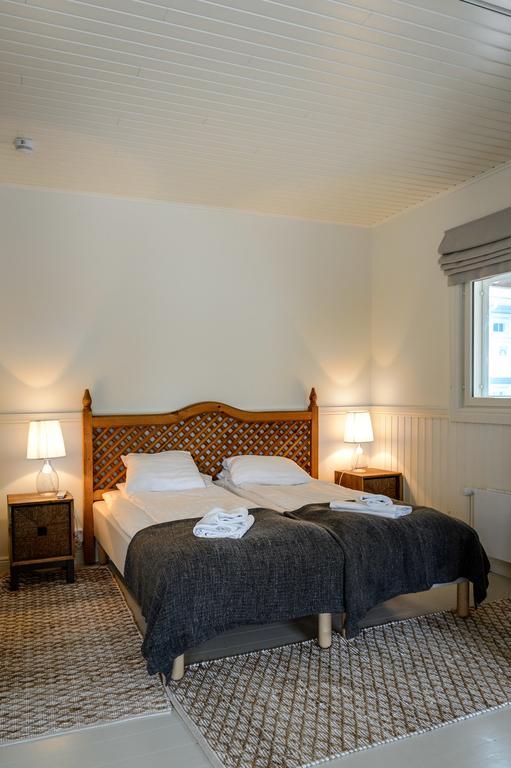 Hotel Bulevard Ханко Екстериор снимка
