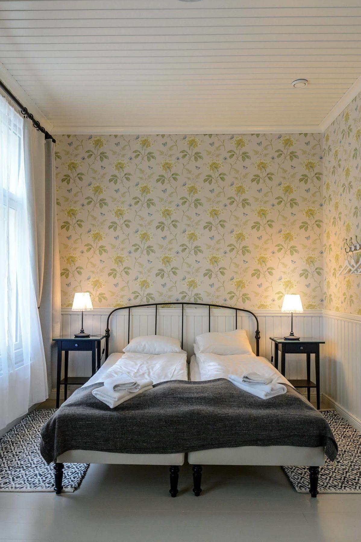 Hotel Bulevard Ханко Екстериор снимка